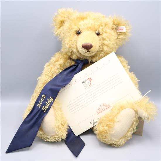 Steiff limited edition Collectors Bear with papers